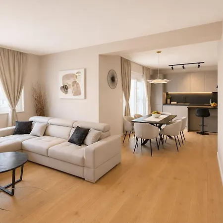 Maris